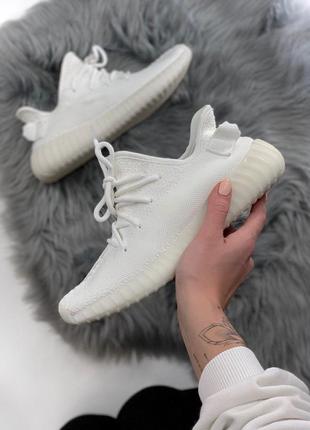 Крутые adidas yeezy boost в полностью белом цвете (весна-лето-осень)😍7 фото