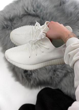 Крутые adidas yeezy boost в полностью белом цвете (весна-лето-осень)😍3 фото