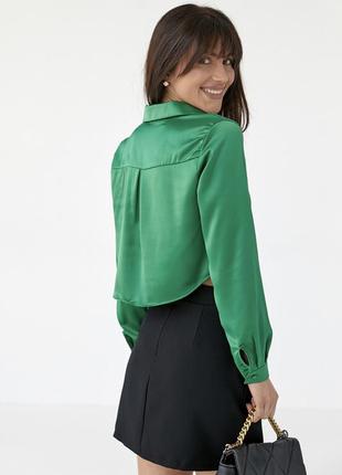 ✨ короткая атласная блузка с асимметричным подолом5 фото