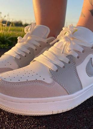 Жіночі кросівки nike air jordan