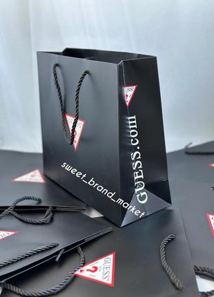 Брендовий пакет guess подарунковий паперовий3 фото