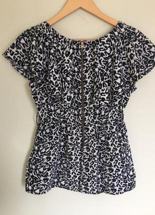 Красивая блуза h&m леопардовый принт, р. s/xs леопардовая с рюшами5 фото