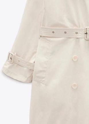 Весняний молочний тренч zara