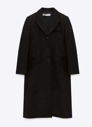 Чорне приталене пальто zara