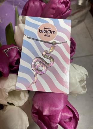 Подвеска змея, полу прозрачные