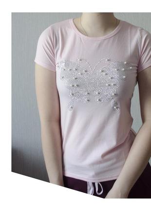 Літня футболка з вирізом колоподібною