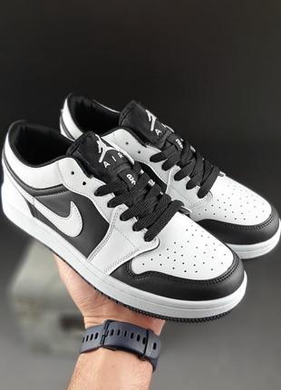 Жіночі чорно-білі шкіряні  кросівки nike air jordan 1 low 🆕 найк джордан