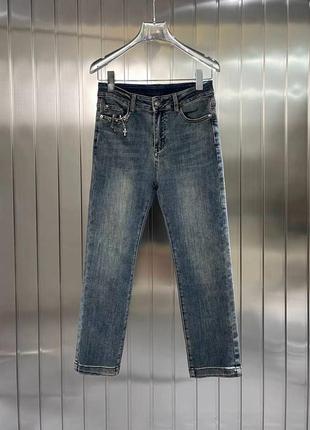 Жіночі брендові джинси