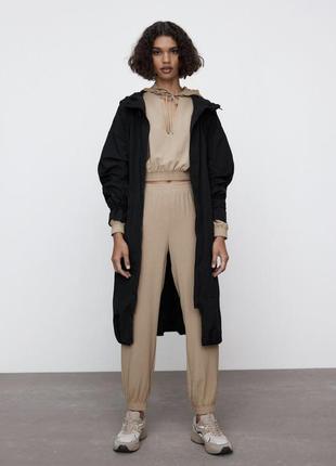 Спортивний міський комтюм zara