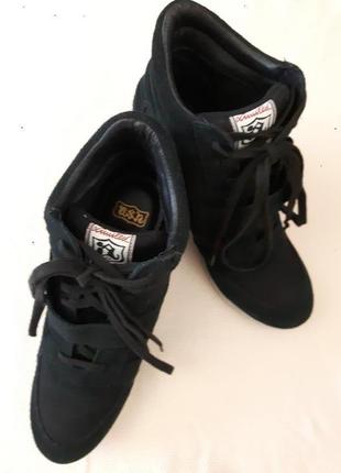 Ботинки женские черные новые "asn" размер 401 фото