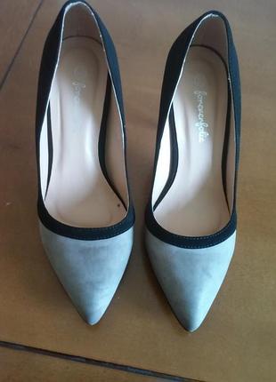 Стильні туфлі ф.forekenfolie