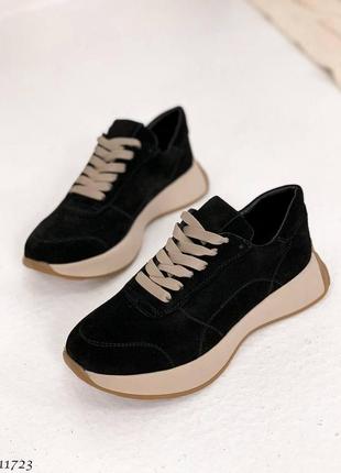 Кросівки замшеві
колір: black, натуральна замша