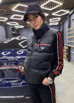 Жилетка prada // жилет прада