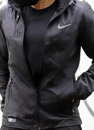 Мужская ветровка nike