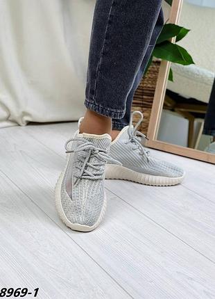 Кросівки на цей сезон💚