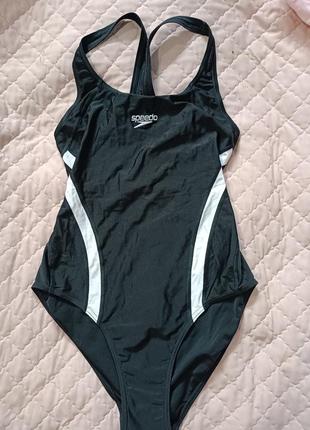 Прекрасний спортивний купальник speedo відрядний тренування басейн пляж