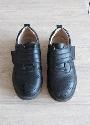 Туфлі для хлопчика 32-33 р.