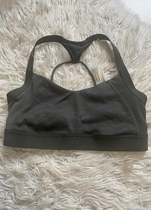 Топ adidas