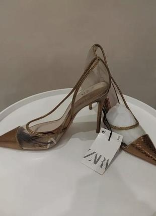 Класичні лодочки zara, золотого кольору