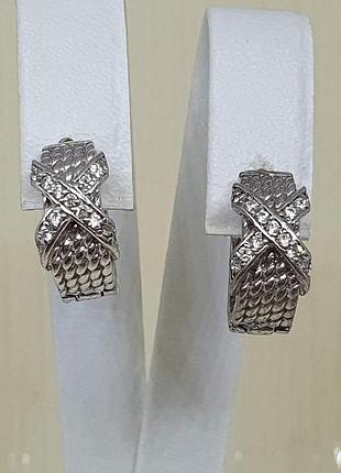 Серебряные серьги с фианитами.   2370р