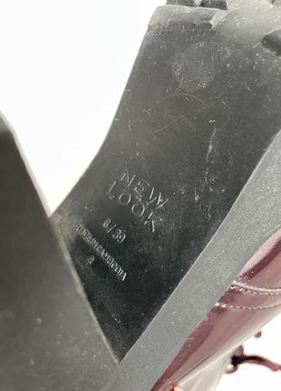 Чоботи ботильйони лакові на платформі бордові марсала на шнурівці ботинки