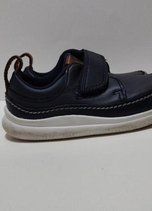 Кроссовки clarks 23р.