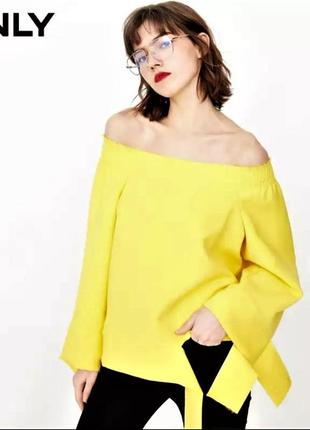 Кофта only с открытыми плечами желтая xs (44)