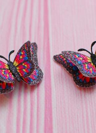 Заколки -метелики різнокольорові2 фото