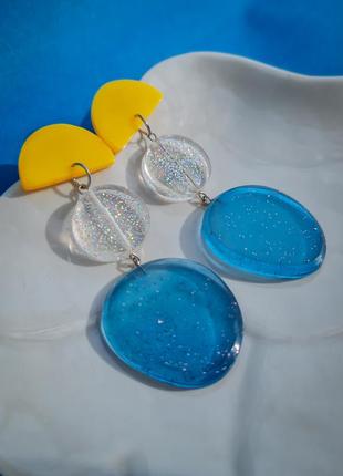 Яркие серьги из эпоксидной смолы