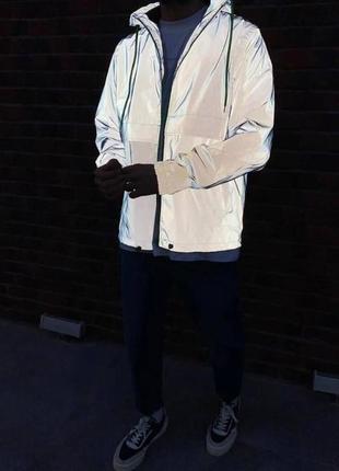 Мужская куртка-ветровка рефлектор