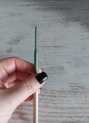Карандаш зеленый механический для глаз флормар олівець зелений для очей3 фото