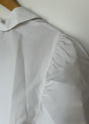 Белая женская блуза бренда stradivarius4 фото