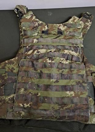 Бронижелет, плитоноска.