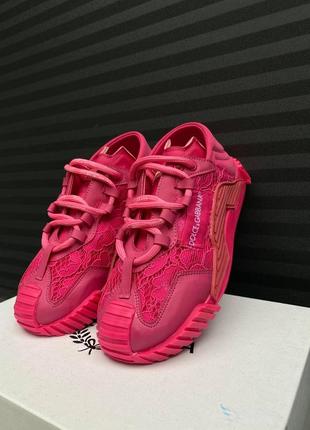 Крутейшие женские кроссовки в стиле dolce & gabbana ns1 low-top neon pink неоновые розовые малиновые