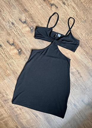 H&m черное платье с вырезами мини откровенное2 фото