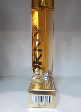 Уценка. обучающий планшет "кот том", звук, русский, рассказывает, в кор. 23х3х31...