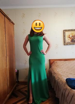 Вечернее платье зелёного цвета! 44р