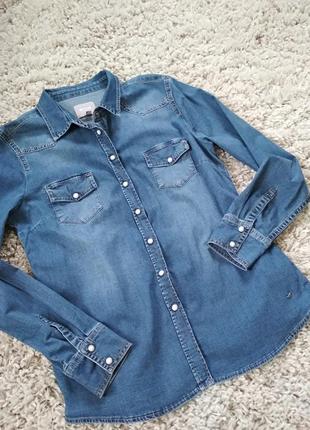 Стильная джинсовая, катоновая рубашка , mustang, p. 38-404 фото