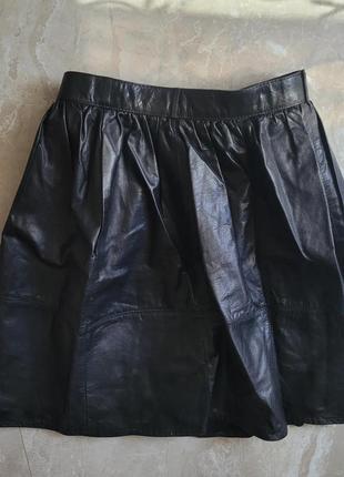 Спідниця. шкіра . м