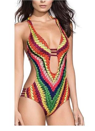 Яркий сексуальный купальник!