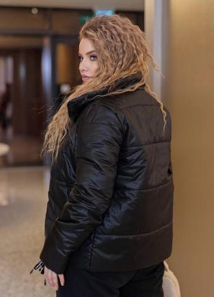 Демисезонная женская куртка больших размеров.3 фото
