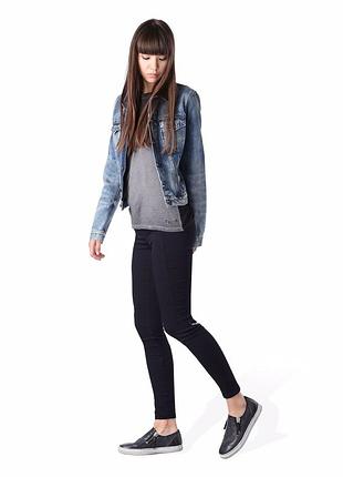 Качественные джинсовые леггинсы diesel activista leggings in blue