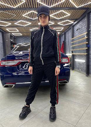 Спортивный костюм gucci