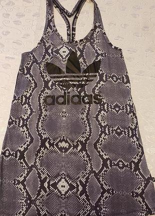 Жіноча спортивна футболка adidas