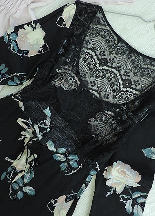 Платье в цветочный принт 3