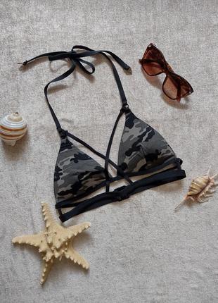 Крутий верх від купальника трикутнички censored