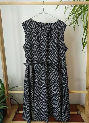 Платье большого размера paprika