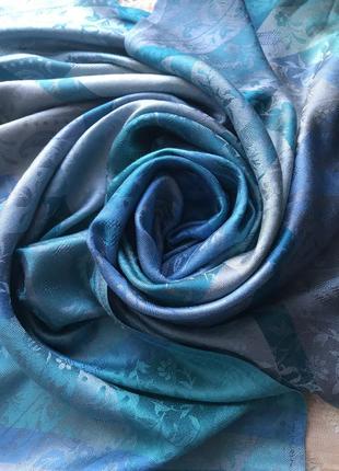 Изумительный бирюзово-голубой  палантин из натурального шелка6 фото