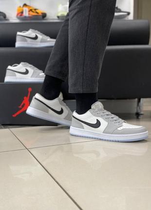 Мужские кожаные кроссовки nike air jordan 1 low#найк6 фото