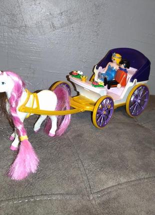 Playmobil королевское семейство с каретой и лошадью grand princess castle